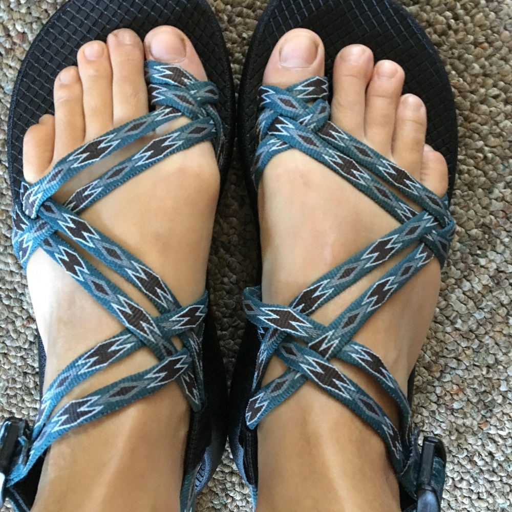 Chacos size 8